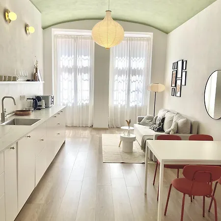 아파트 Rentero Natural Ground Base Apartment,