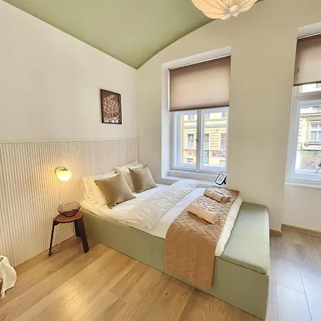Rentero Natural Ground Base Apartment, *