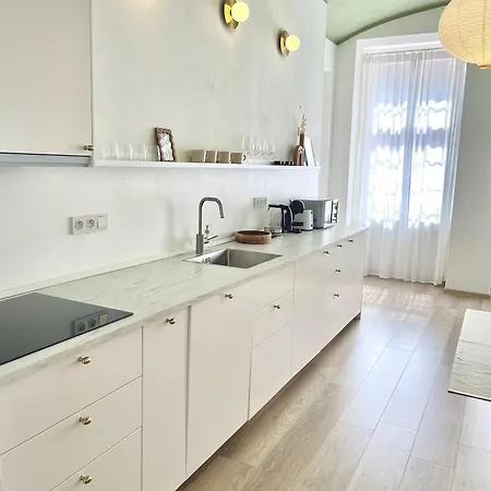Rentero Natural Ground Base Apartment, 公寓