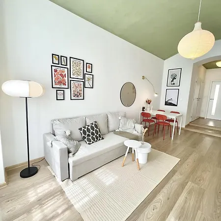 Apartamento Cozy, Natural Ground Base Apartment,